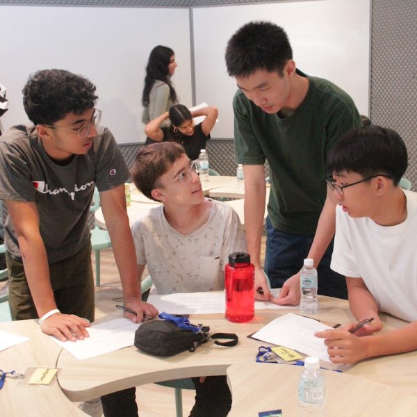 4 Teenagers Learning about Leadership